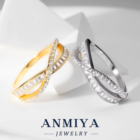 Mobius Strip Themed Silver Jewelry Ring with Assorted Shape Zircons Unique Design Fashion Accessory