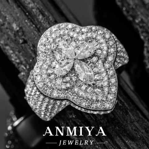 Trendy Unisex Gift Fashion Jewelry Clover Zircon Diamond Studded Ring for Wedding Engagement Party Anniversary