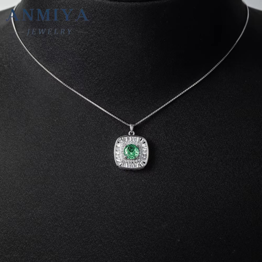 Luxury Women 925 Silver Square Necklaces with Green round Brilliant Cut Women'S Necklace Wholesale Jewelry