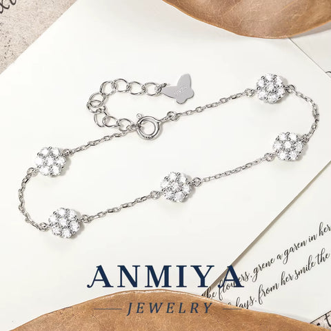 Minimalist Silver Clover Bracelet Thin Chain Jewelry, 925 Sterling Subtle Jewelry for Stacking