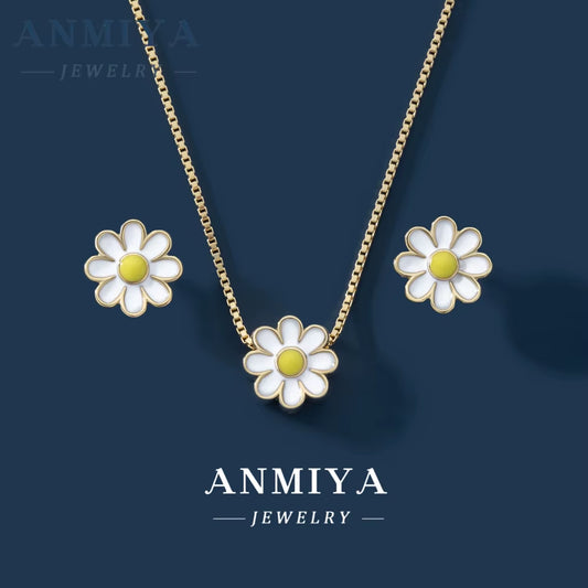 Fashion Designer Daisy Flower Jewelry Earrings Studs Necklace Chain Necklace Combo Set for Women