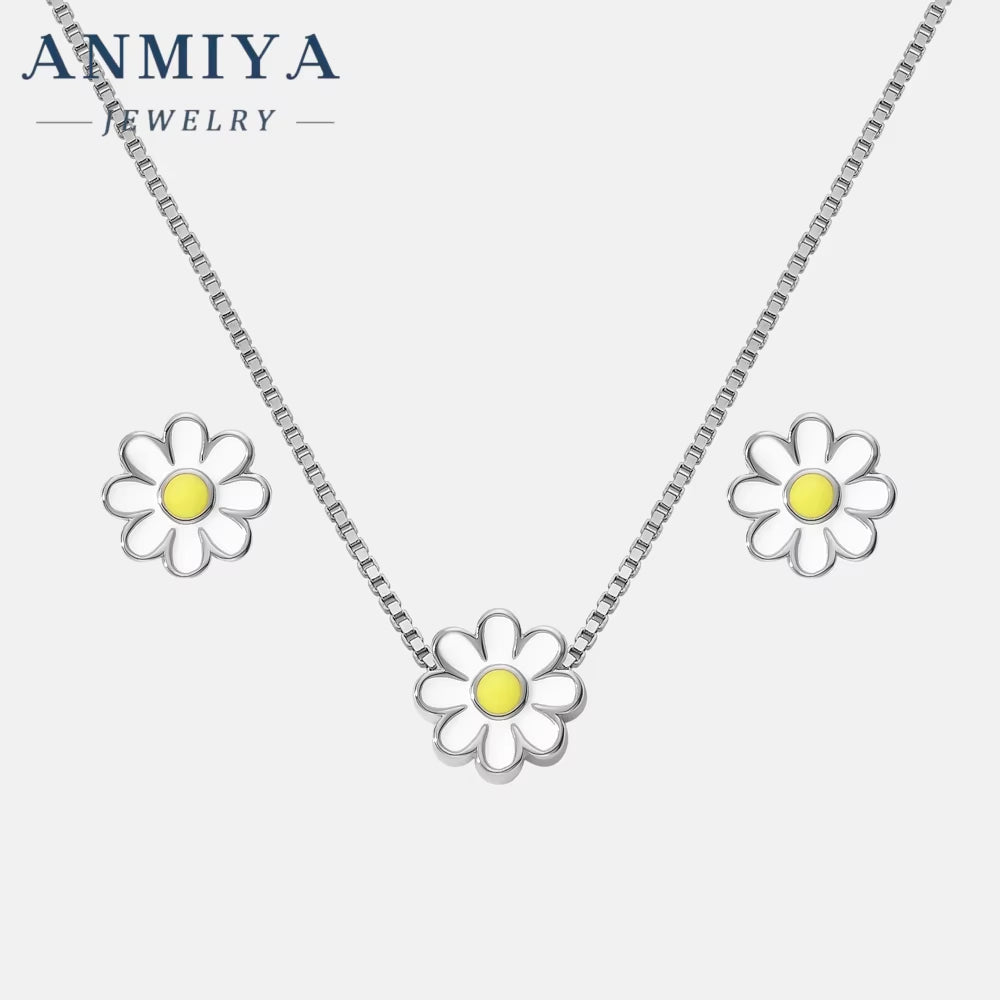 Fashion Designer Daisy Flower Jewelry Earrings Studs Necklace Chain Necklace Combo Set for Women
