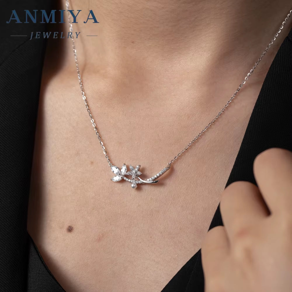Fine Jewelry Necklaces Zircon Flower Necklace 925 Sterling Silver Sterling Necklace for Women