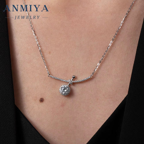 Luxury Silver Plated Shiny round Shaped Zircon Pendant 925 Silver Necklace Women for Banquet Wedding Gift