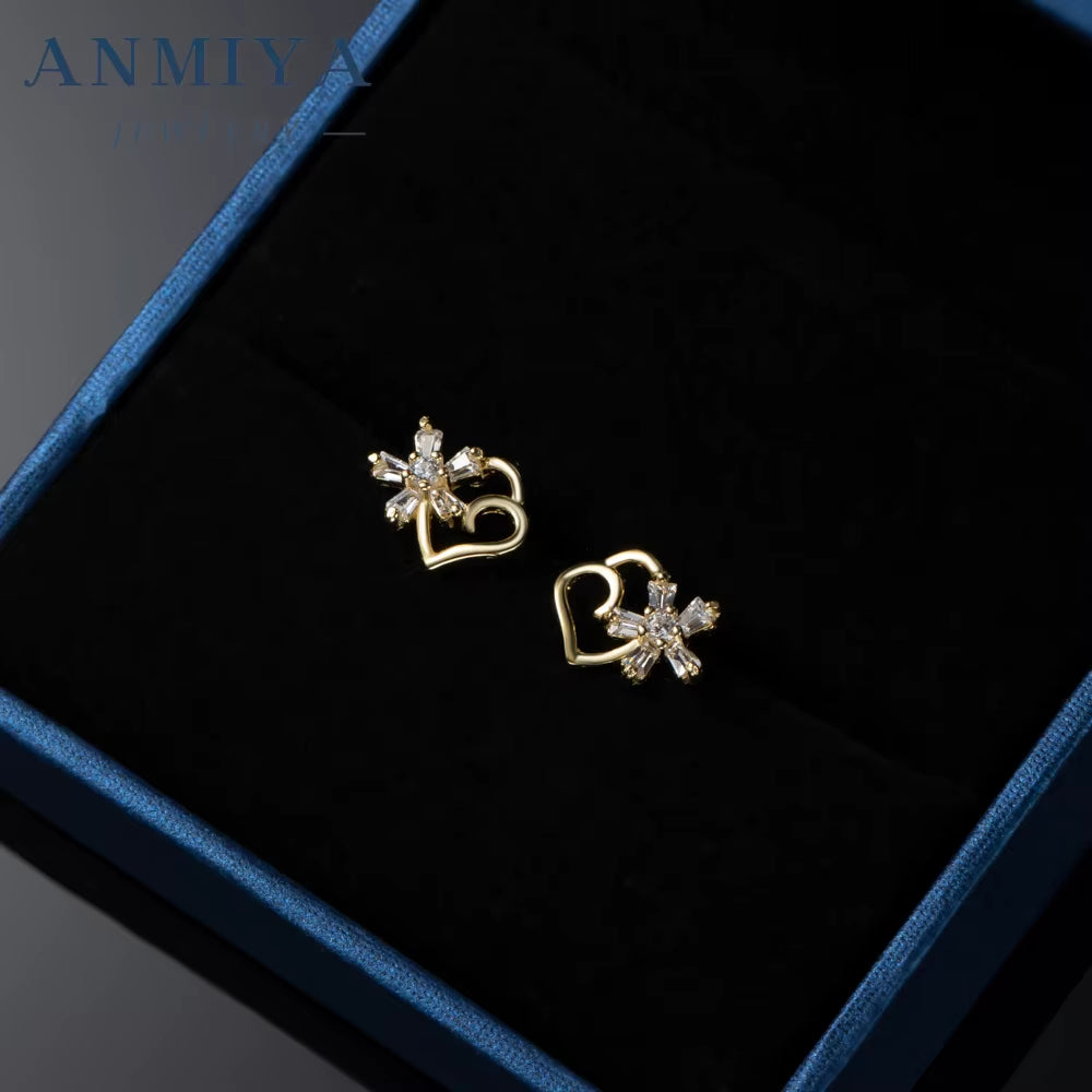 New Arrival 18K Gold Plated Diamond Earring Heart Stud Hollow Out Earrings for Engagement Wedding Party