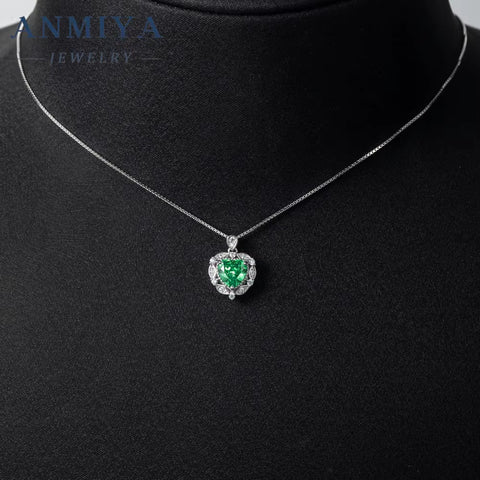 Fine Jewelry 925 Sterling Silver Necklace Green Ice Cut Zircon Heart Shape Necklace for Lover