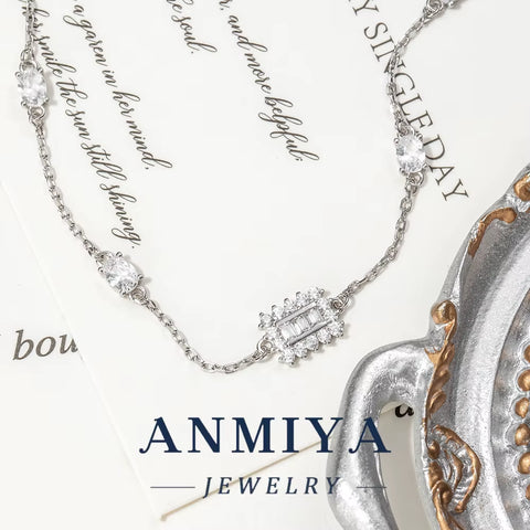 Corporate Silver Jewelry Minimalist Clover Bracelet, 925 Sterling Professional Jewelry for Business Women