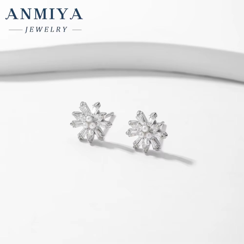 Dainty Sterling Silver Earrings Wholesale Luxury Snowflake Shape 925 Silver Sweet Earrings for Girl