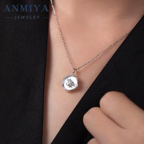 Minimalist 18K Gold Luck Four Leaf Clover round White Shell Necklace 925 Silver Necklace