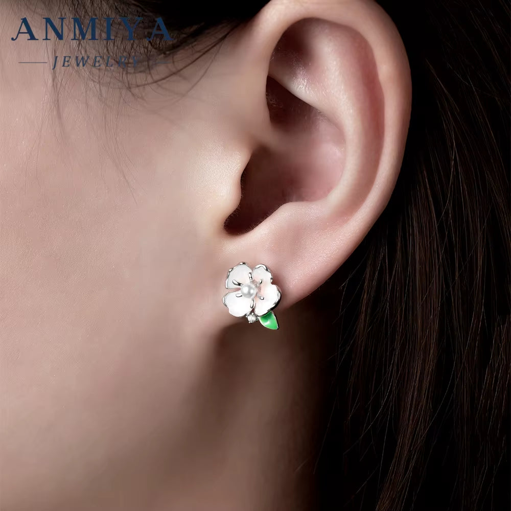 Elegant Silver 925 Jewelry Set Necklace and Stud Earring Featuring Enamel Flower Centered Pearl Inlay for Women Daily Wear