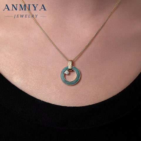 Malachite 925 Necklace: a Statement Piece of Silver Jewelry for Modern Women