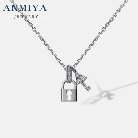 Wholesale Jewelry 2024 Fashion Charm Customised Key Lock Pendant Necklace Chain for Women Girls