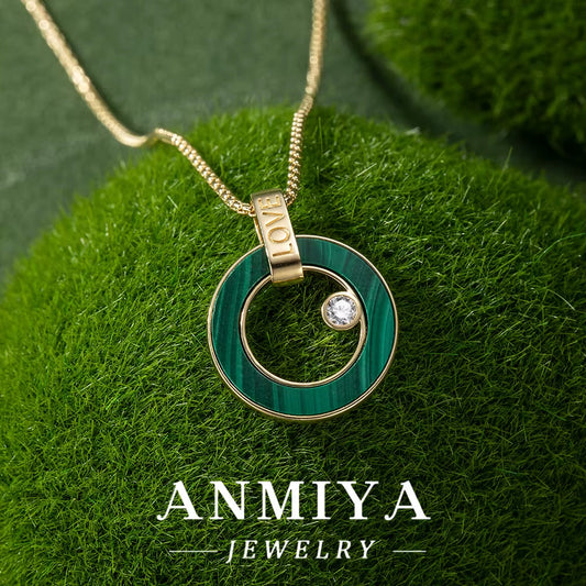 Malachite 925 Necklace: a Statement Piece of Silver Jewelry for Modern Women