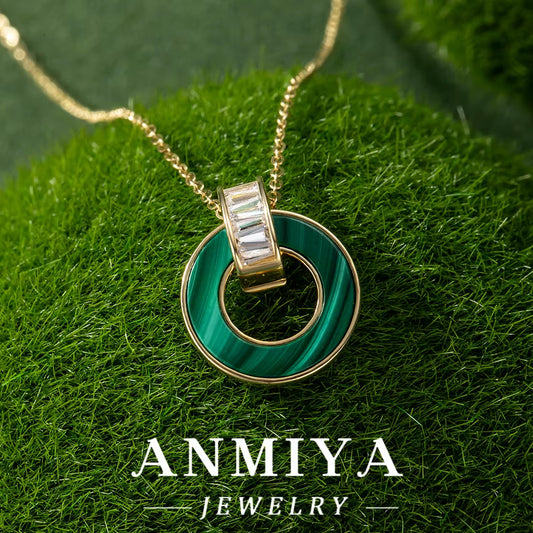 Malachite 925 Necklace, a Timeless Silver Jewelry Piece for Modern Women