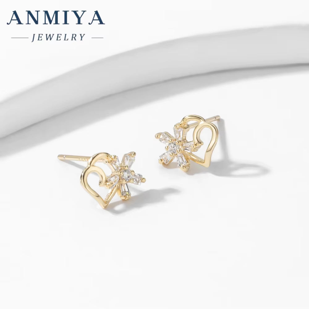 New Arrival 18K Gold Plated Diamond Earring Heart Stud Hollow Out Earrings for Engagement Wedding Party