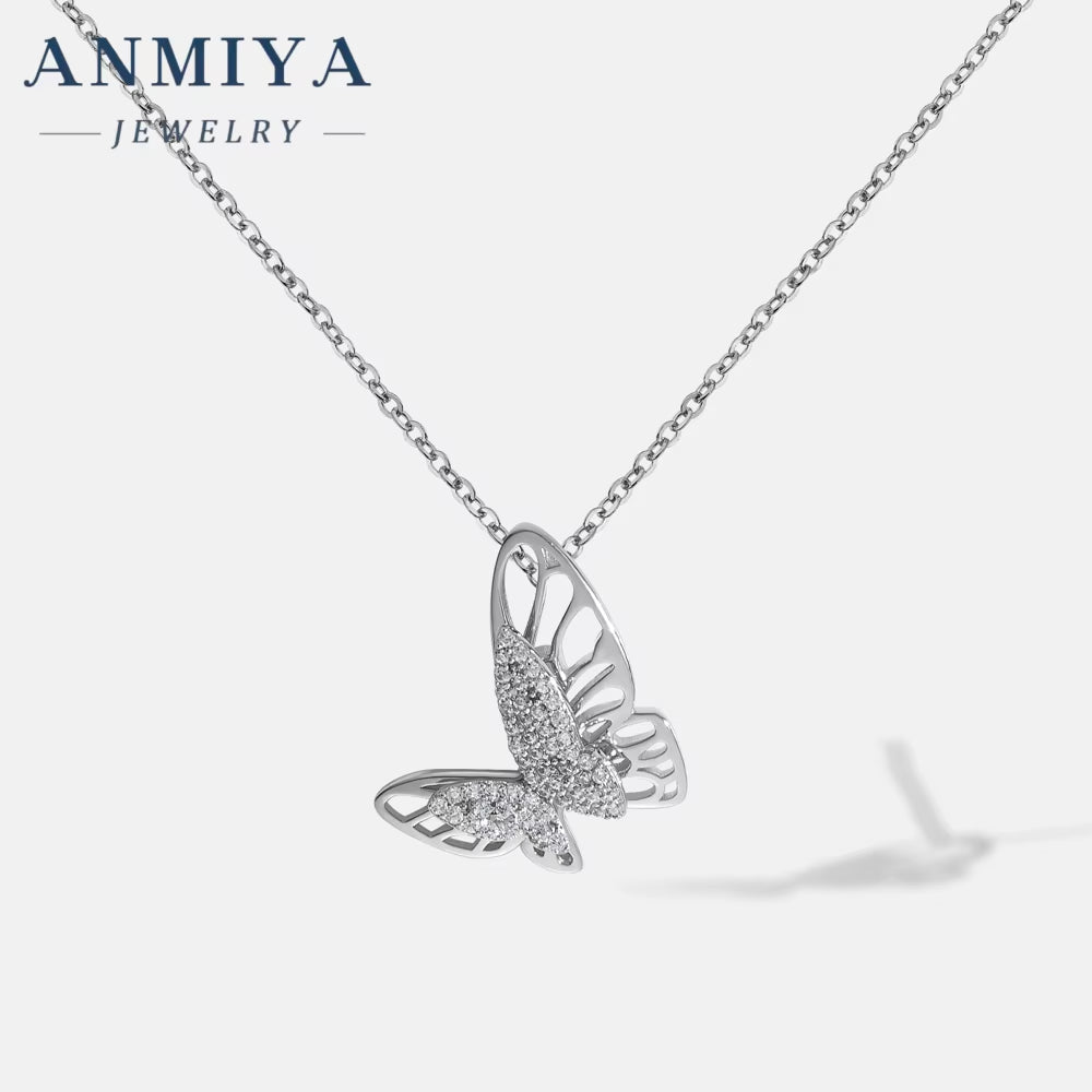 Hollowed Out Butterfly 18K Gold Plated Pendant Gold Butterfly Diamond Chain Ladies Gift Banquet Women Necklace