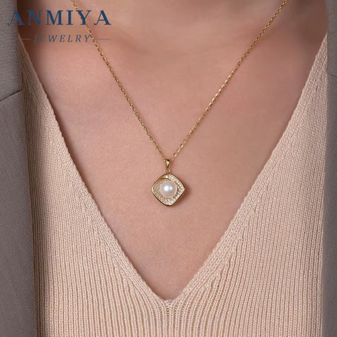 Wholesale Earrings Jewelry Freshwater Pearl with Zircon Earrings Necklace Set Pearl Collection Jewelry Set