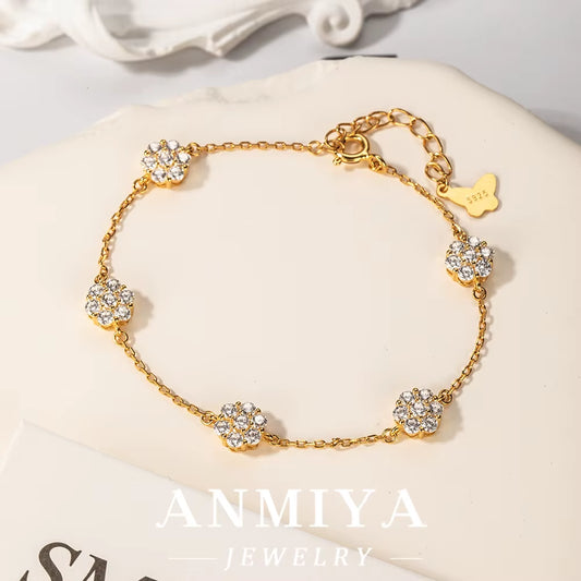 Modern Silver Jewelry Geometric Clover Bracelet Contemporary Design for Trendsetters Silver Clover Bracelet